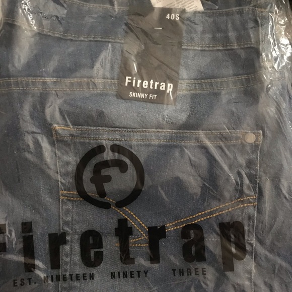 Skinny Blue Jeans - Picture 5 of 5